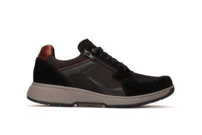 X-Sensible Sneakers