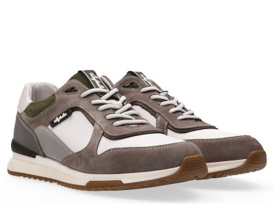 Australian Sneakers