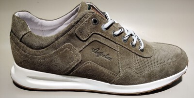 Australian Sneakers