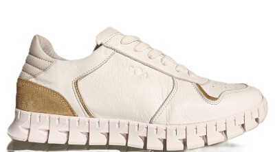 AQa Sneakers