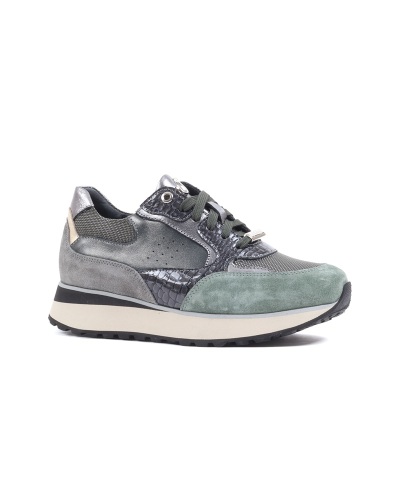 Footnotes Sneakers